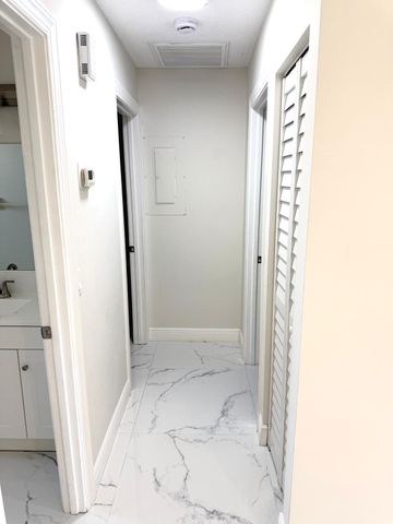 699 NW Riverside Drive, Port St. Lucie, Port St Lucie, FL 34983