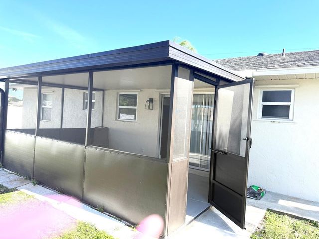 699 NW Riverside Drive, Port St. Lucie, Port St Lucie, FL 34983