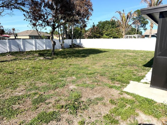 699 NW Riverside Drive, Port St. Lucie, Port St Lucie, FL 34983