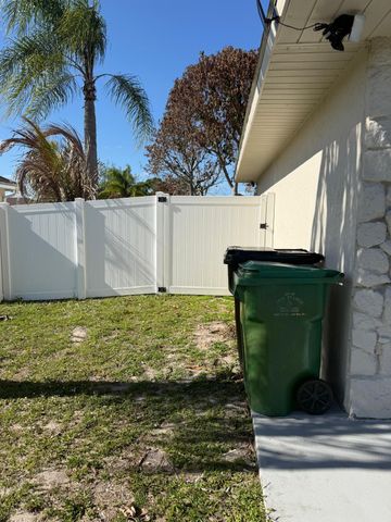 699 NW Riverside Drive, Port St. Lucie, Port St Lucie, FL 34983