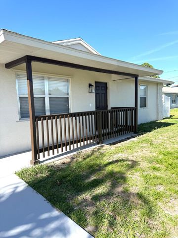 699 NW Riverside Drive, Port St. Lucie, Port St Lucie, FL 34983