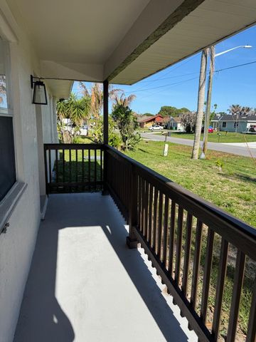 699 NW Riverside Drive, Port St. Lucie, Port St Lucie, FL 34983