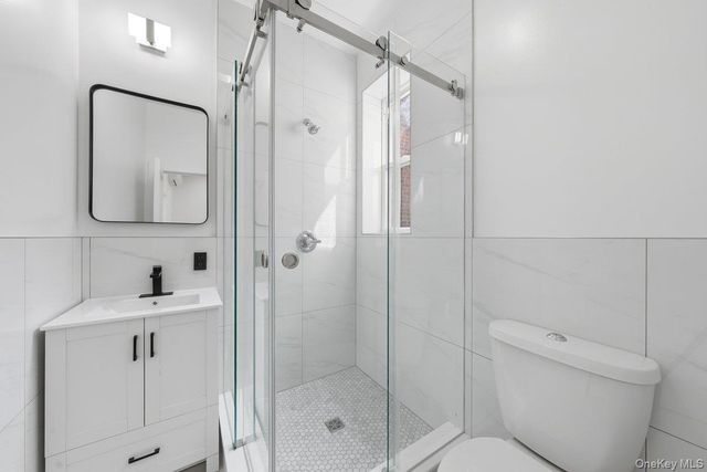 563 Glenmore Avenue, Brooklyn, NY 11207