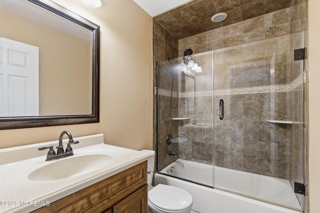 7 Metedeconk Road, Howell, NJ 07731