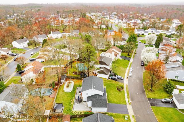 7 Metedeconk Road, Howell, NJ 07731