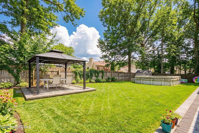 7 Metedeconk Road, Howell, NJ 07731