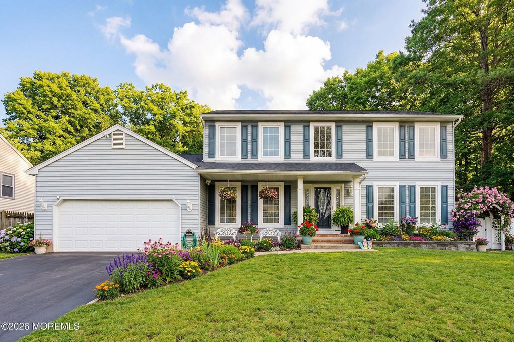 7 Metedeconk Road, Howell, NJ 07731