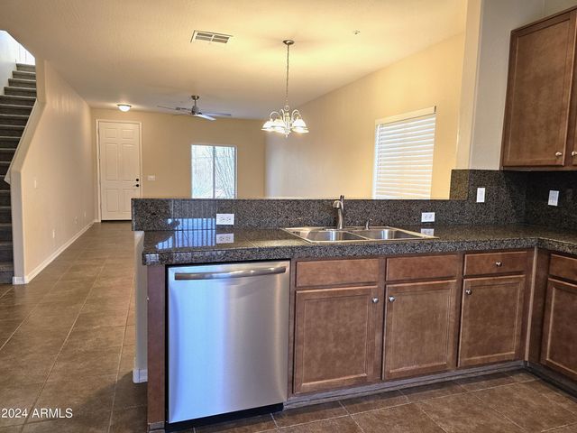 6111 E Knolls N, Cave Creek, AZ 85331