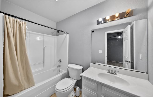 4100 SW Chapelstone Avenue, Bentonville, AR 72712