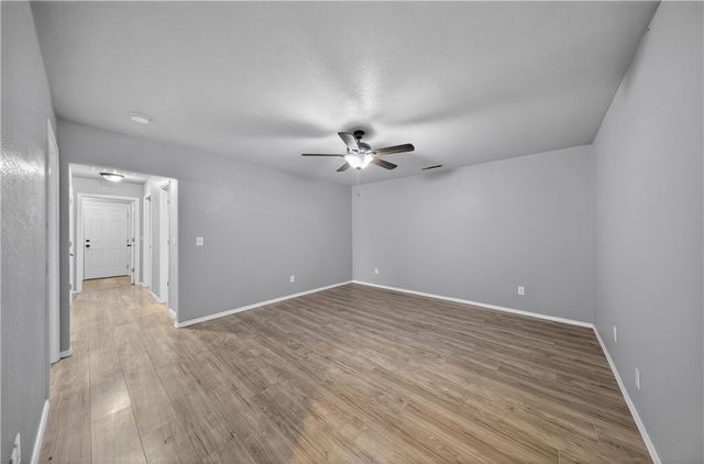 4100 SW Chapelstone Avenue, Bentonville, AR 72712