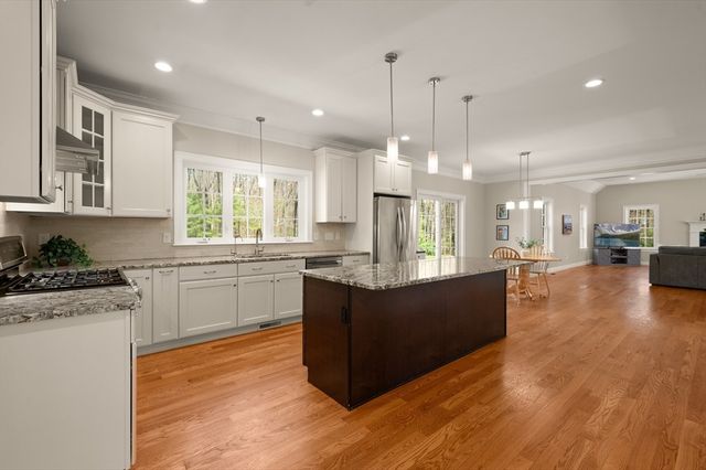 261 Ipswich Road, Boxford, MA 01921