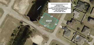 2900 NW 4th PL, Cape Coral, FL 33993