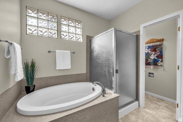 2194 E SILVER STONE WAY, Washington, UT 84780