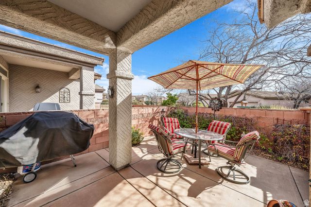 2194 E SILVER STONE WAY, Washington, UT 84780