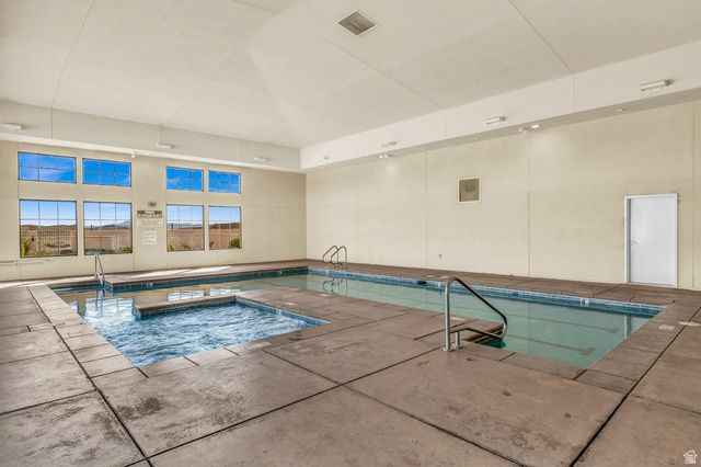 2194 E SILVER STONE WAY, Washington, UT 84780