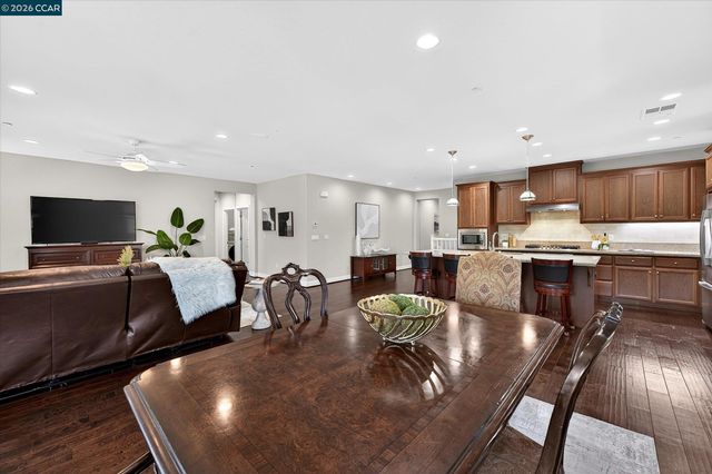 3273 Central Pkwy, Dublin, CA 94568