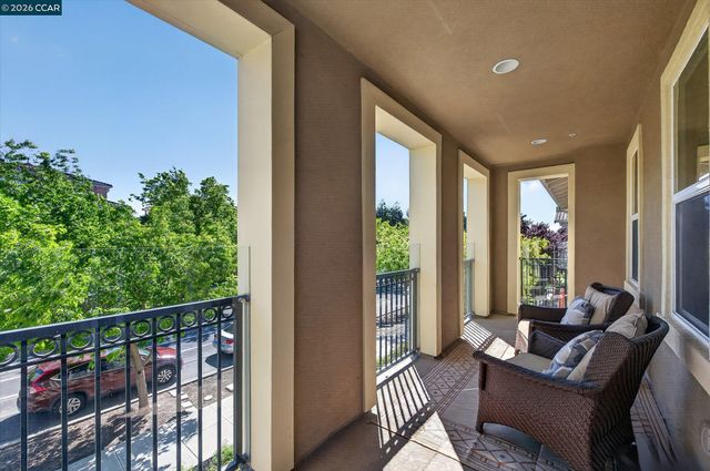 3273 Central Pkwy, Dublin, CA 94568