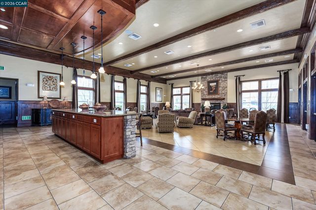 3273 Central Pkwy, Dublin, CA 94568