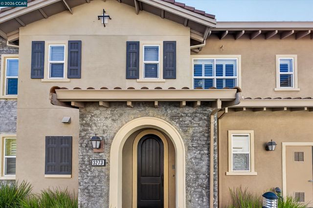 3273 Central Pkwy, Dublin, CA 94568