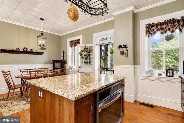 513 HUNTZINGER RD, Wernersville, PA 19565
