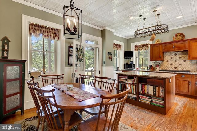 513 HUNTZINGER RD, Wernersville, PA 19565