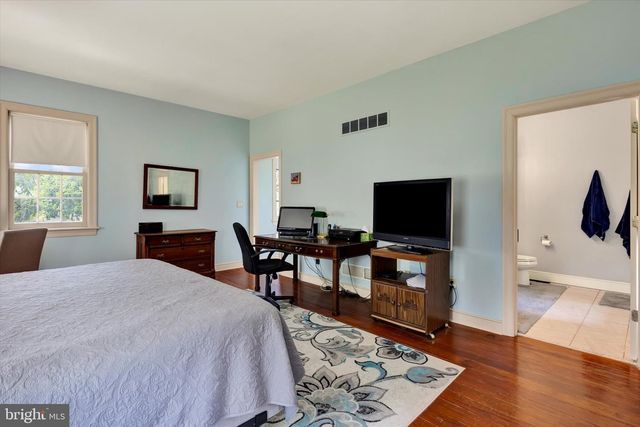 513 HUNTZINGER RD, Wernersville, PA 19565