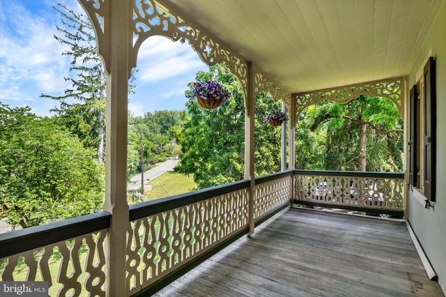 513 HUNTZINGER RD, Wernersville, PA 19565