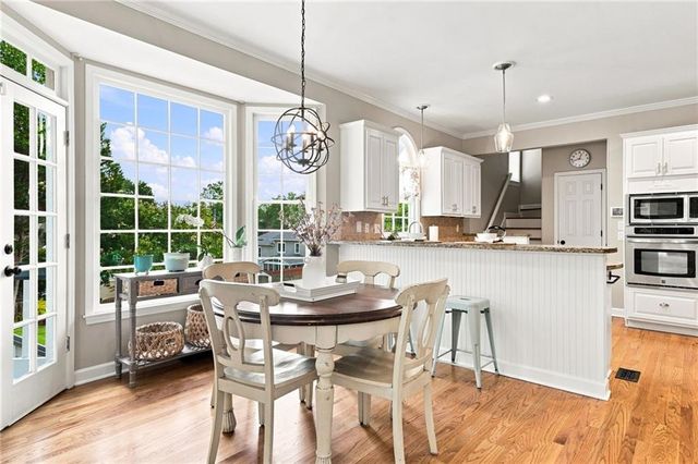 5000 Fairhaven Way NE, Roswell, GA 30075