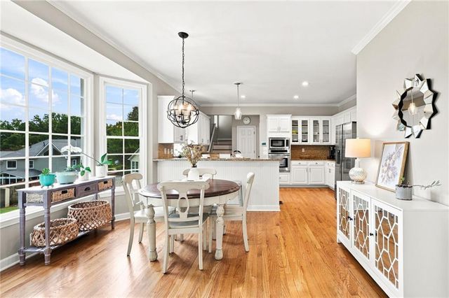5000 Fairhaven Way NE, Roswell, GA 30075