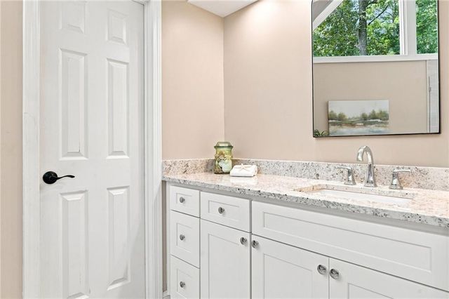 5000 Fairhaven Way NE, Roswell, GA 30075