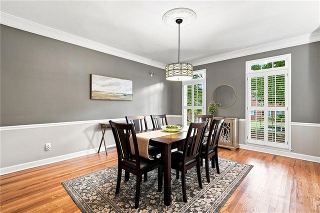 5000 Fairhaven Way NE, Roswell, GA 30075