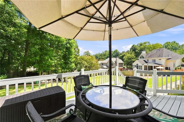 5000 Fairhaven Way NE, Roswell, GA 30075