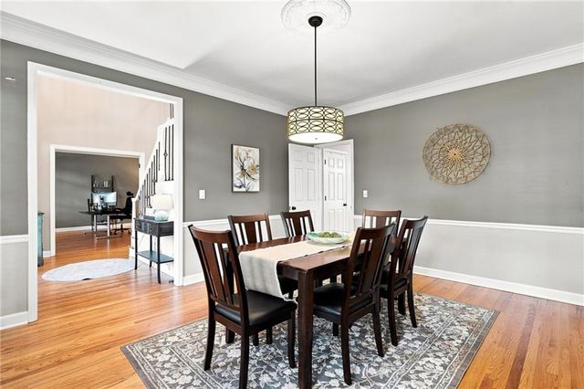 5000 Fairhaven Way NE, Roswell, GA 30075