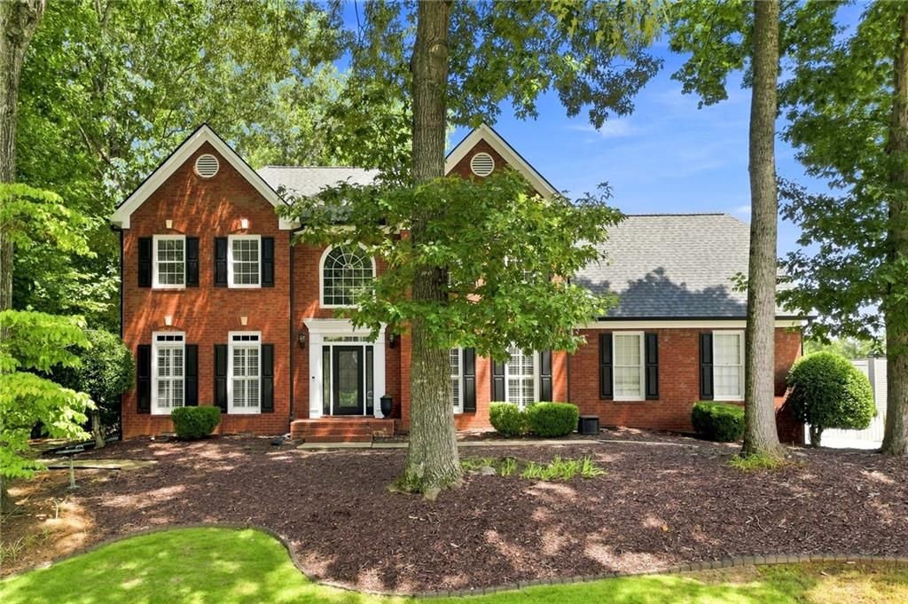 5000 Fairhaven Way NE, Roswell, GA 30075