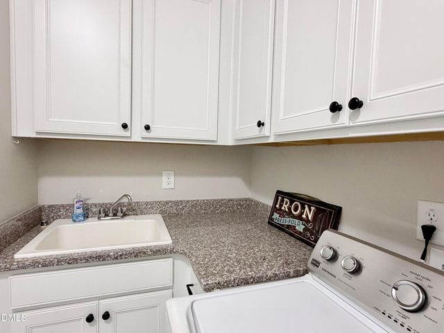 236 Oakmere Drive, Cary, NC 27513