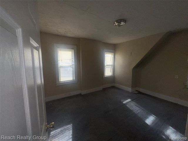 15326 Rutherford Street, Detroit, MI 48227