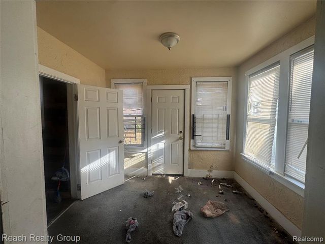 15326 Rutherford Street, Detroit, MI 48227
