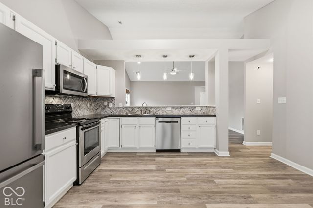 17935 Grassy Knoll Drive, Westfield, IN 46074