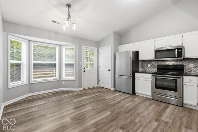 17935 Grassy Knoll Drive, Westfield, IN 46074
