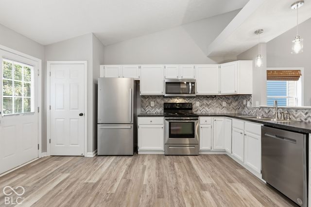 17935 Grassy Knoll Drive, Westfield, IN 46074