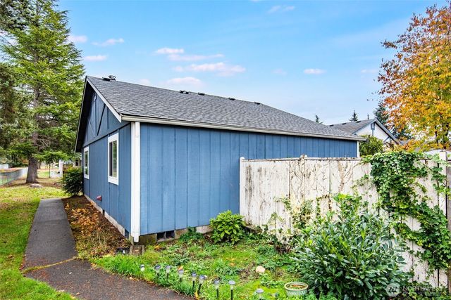 608 Deerbrush Loop SE, Olympia, WA 98513