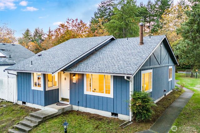 608 Deerbrush Loop SE, Olympia, WA 98513