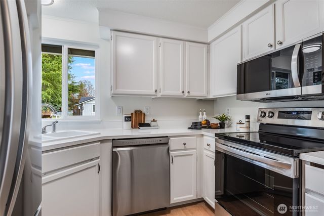 608 Deerbrush Loop SE, Olympia, WA 98513