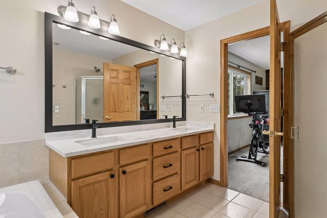 13641 Brant Street NE, Ham Lake, MN 55304