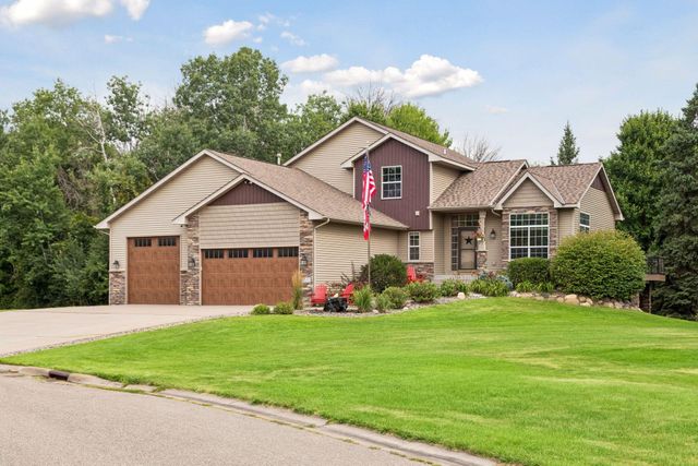 13641 Brant Street NE, Ham Lake, MN 55304