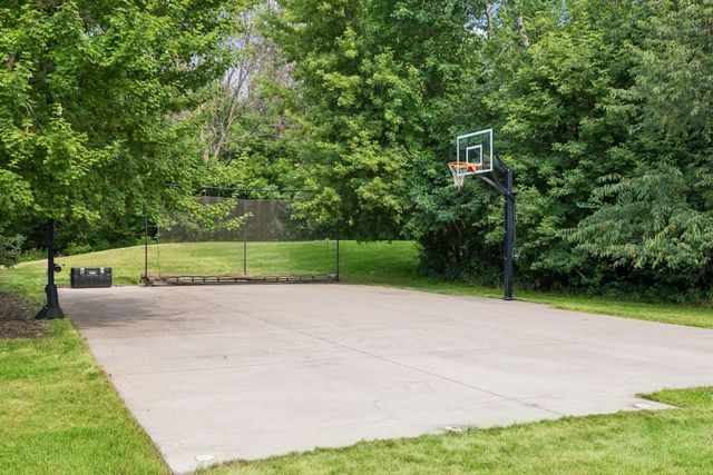 13641 Brant Street NE, Ham Lake, MN 55304