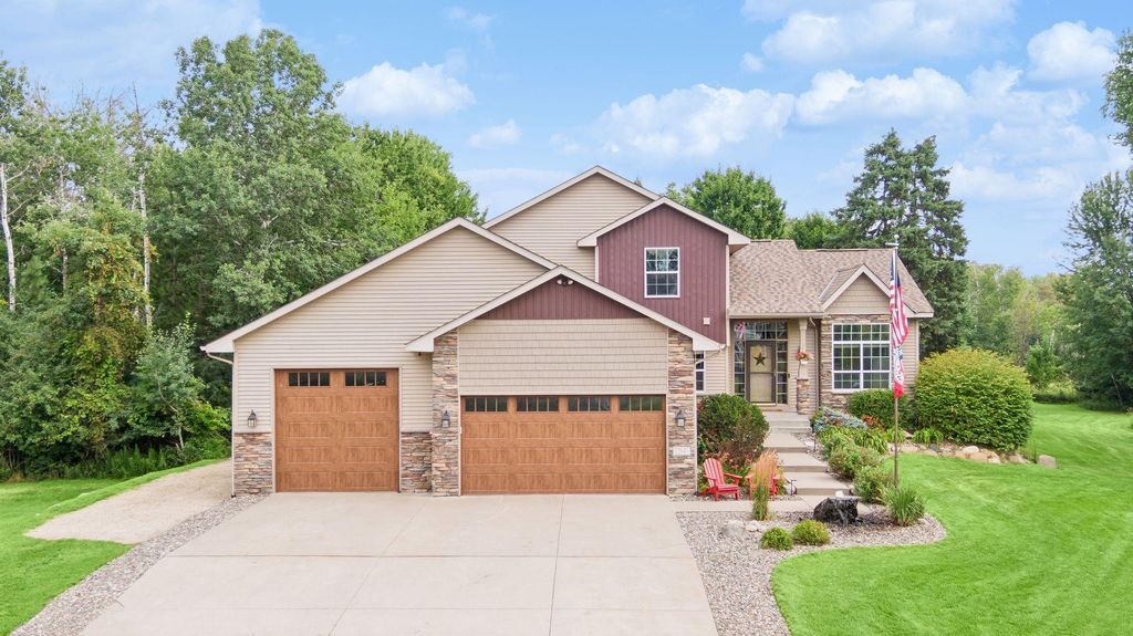 13641 Brant Street NE, Ham Lake, MN 55304