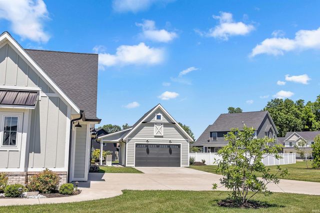 4614 N Triple Crown Drive, Bloomington, IN 47404