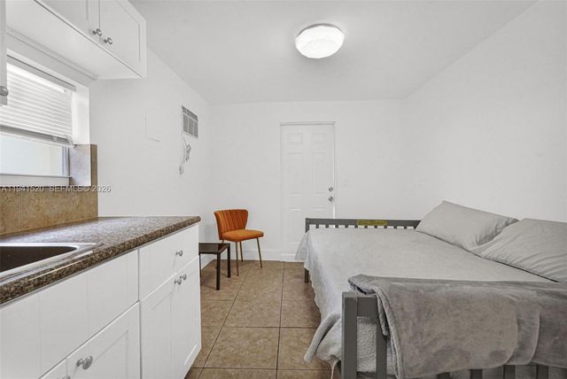 37 NW 47th St 0, Miami, FL 33127