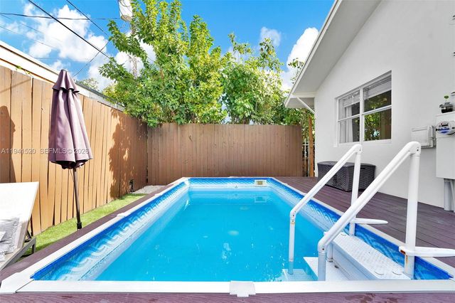 37 NW 47th St 0, Miami, FL 33127